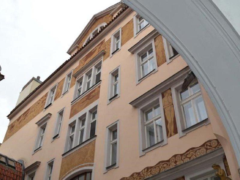 A860F3B9A121155842004E98827D45A4