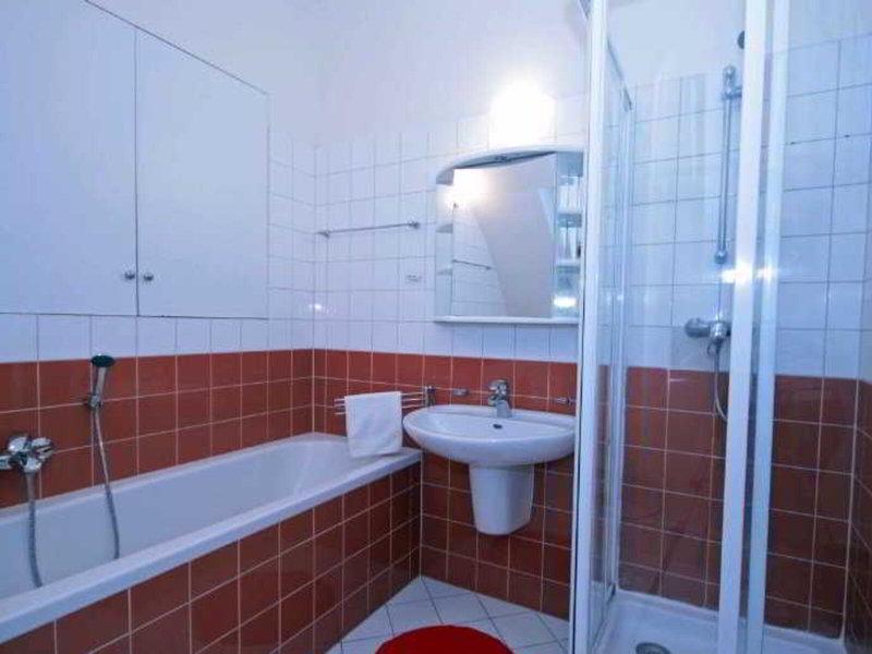 C8FF64BDFEC4C658C6930E6DD0E28CFD