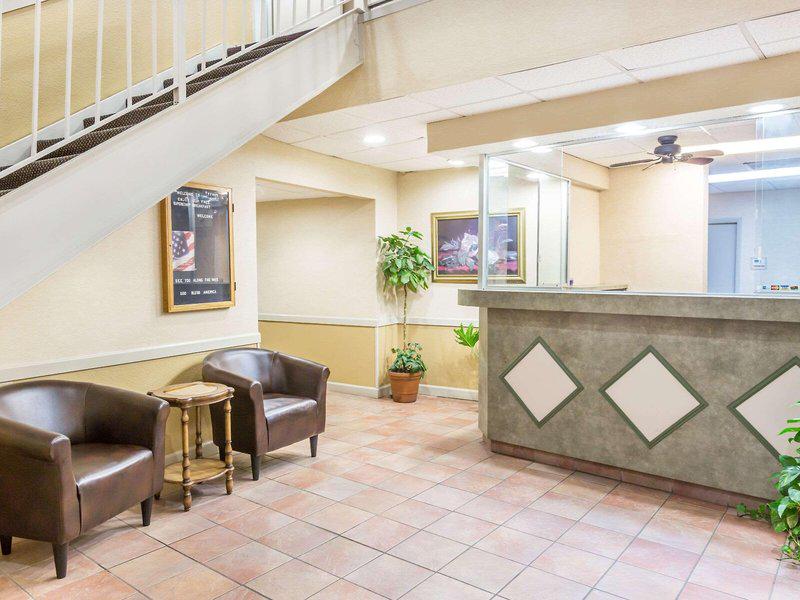 15301FA4A73F3DBF4F462E7F597BD95F