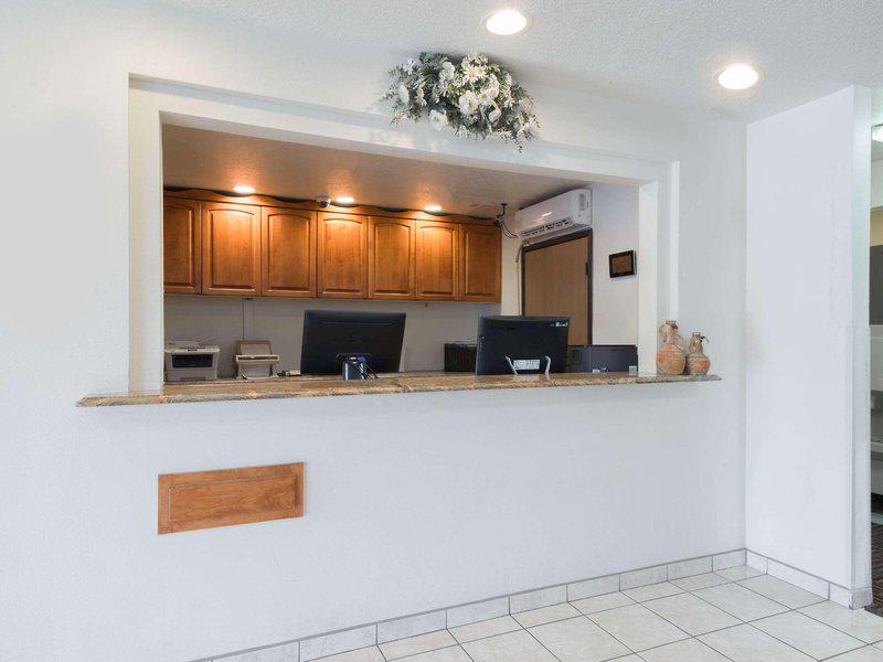 2BE58A10436E04DC0215A15BA63A7C12