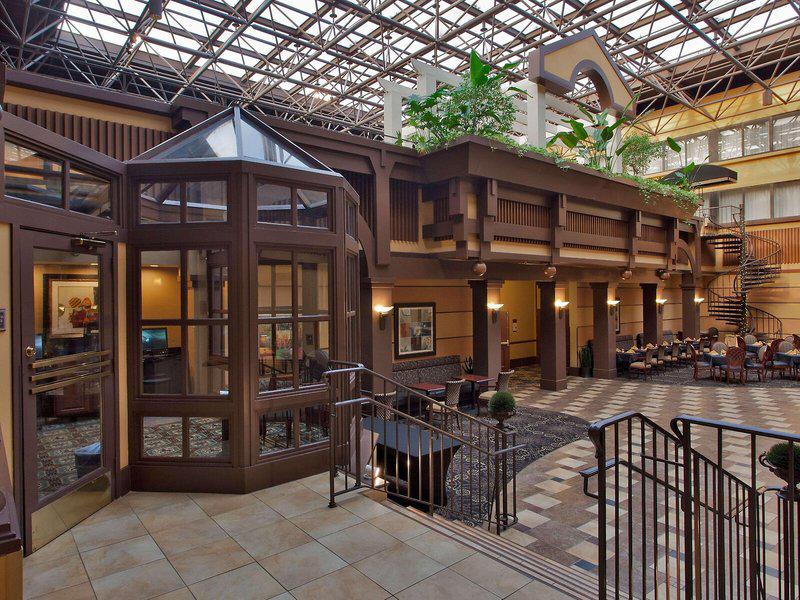 DE13948A0C295F658AEB89B5686D7C02