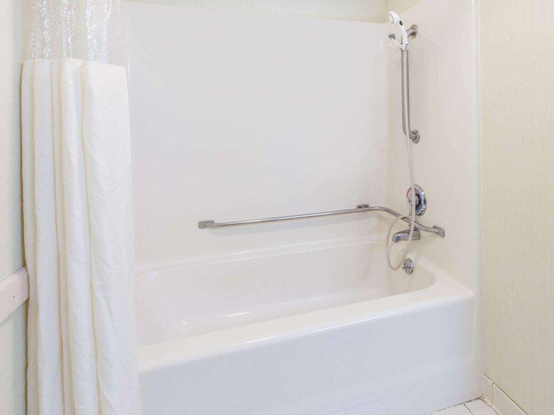 463B3E61675A3D304BA16C105872D052