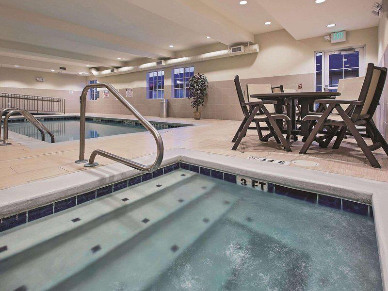 BC4E4079040E6D9671FD5C6262F4B599