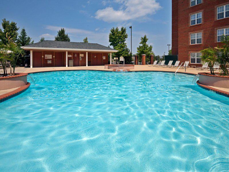 800B1A7B52078341496A2ECCBE81F82C