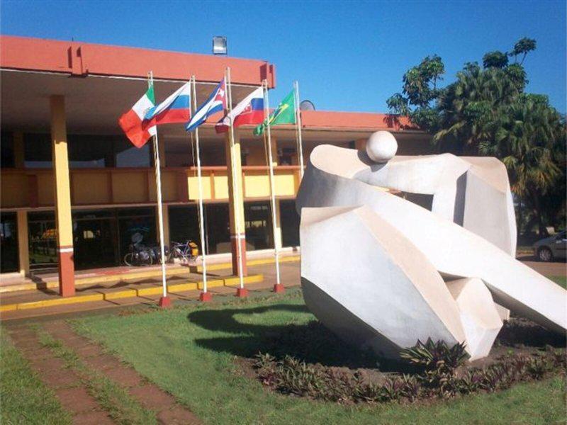 7B8EE73CD051DAAF25AF9CDC8ADFAE8F