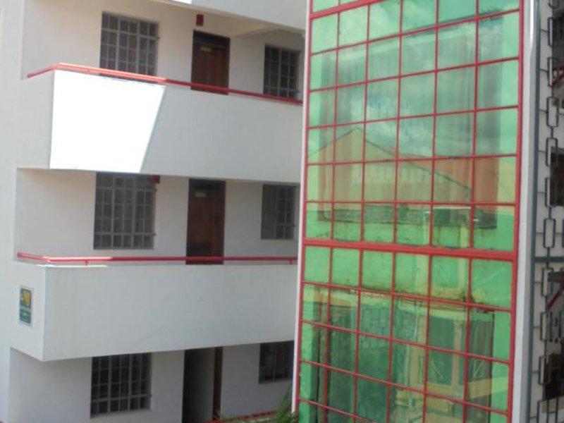 20890172B2F626F660E91E07E075E5B5