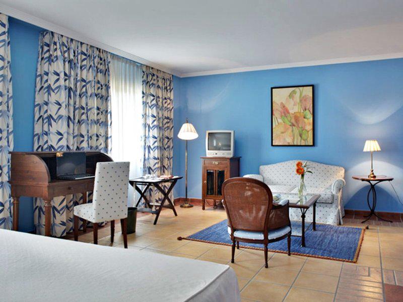 8BD2F92CBA746322109BF4CAA6028DD4