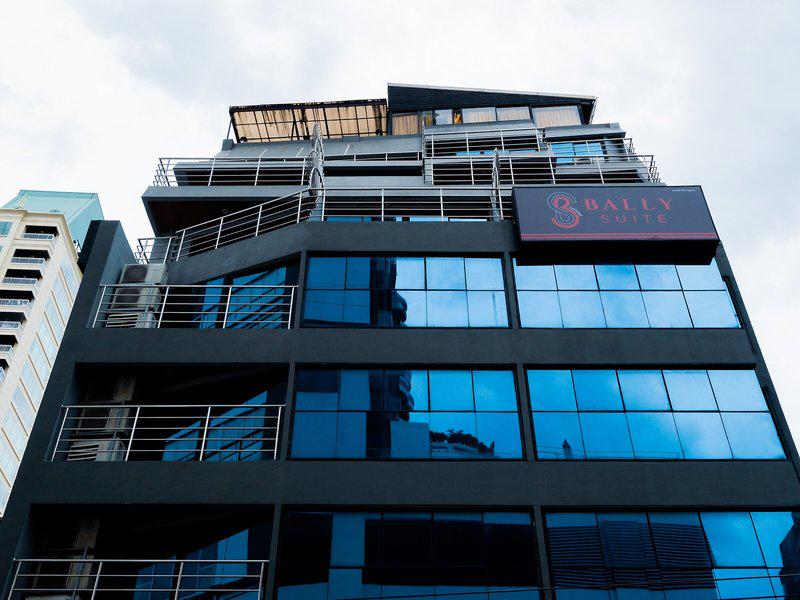 0A854799C449201259A304536025B470