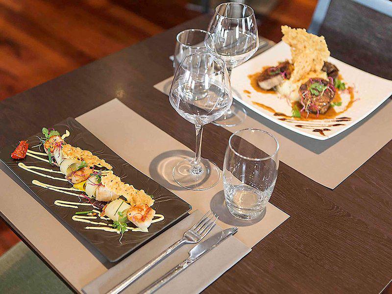 526DD3AD4C572EEBF3C134C1560A85F9