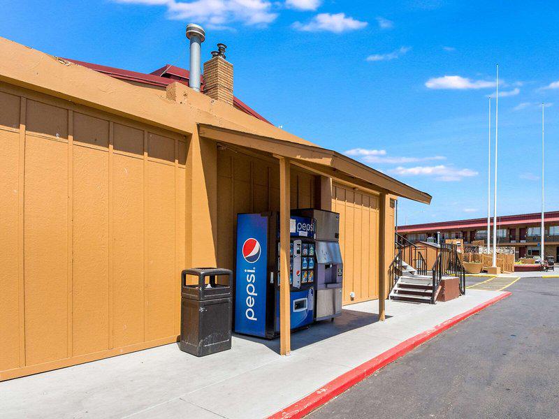 ED812A199121D35C8C95D3400571D572