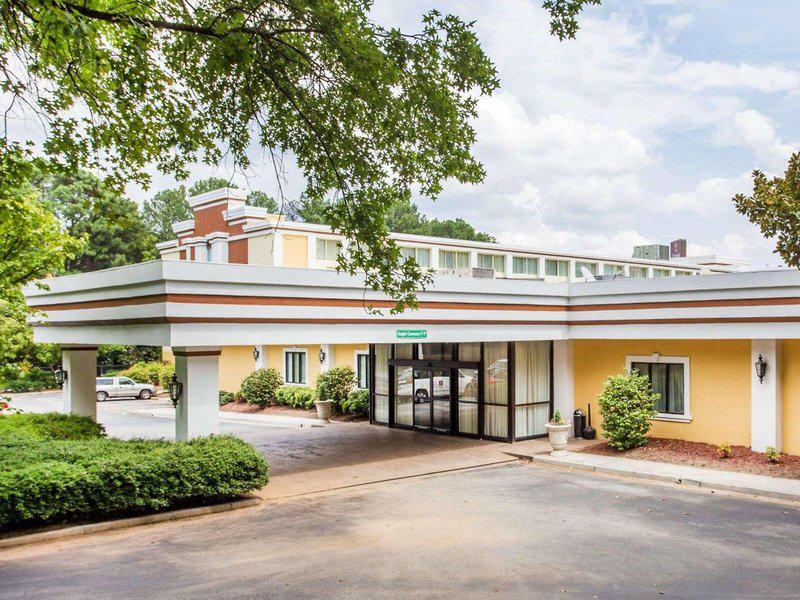 D704B370ED68EED45F4A0BF03F1AA972