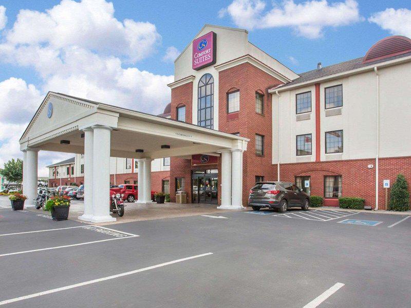 068068E6E869C7F374F8AD56385BE4F1