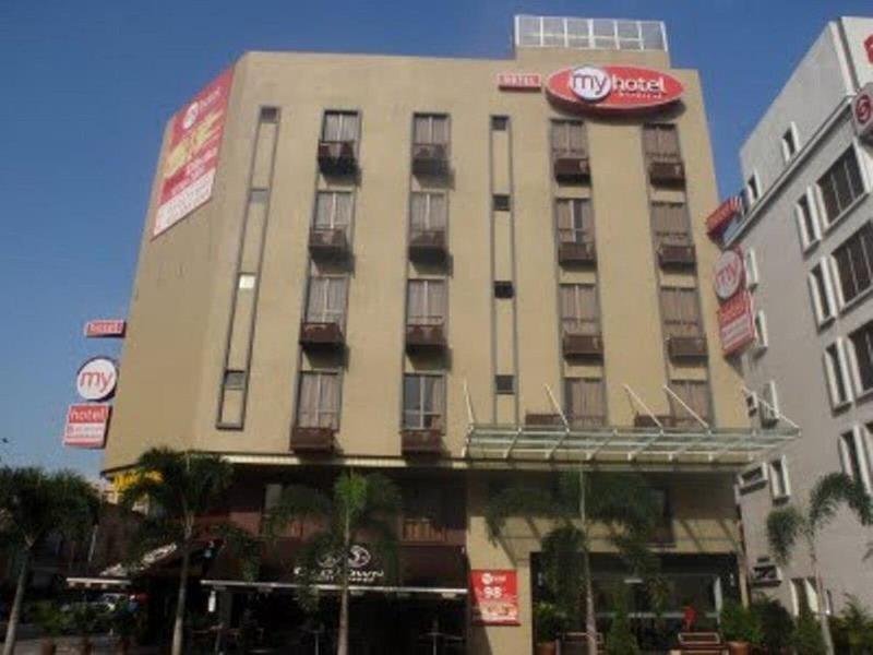 E45D7F76F2959A0A9AF29B86750D919D