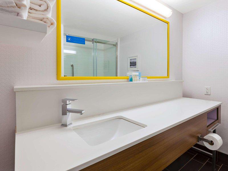 D9E4FDF3540A74C439CCFC7F1C73FD06