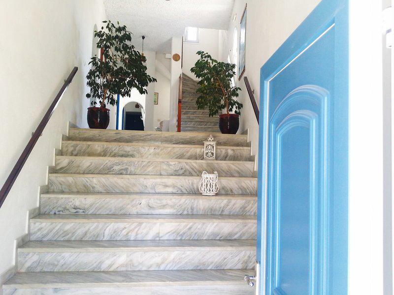 ABEE7F5CCAD1027D422CD1A16F7A5C88