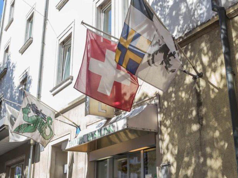 9D884869AA556B3E624B2E9477A22AA0