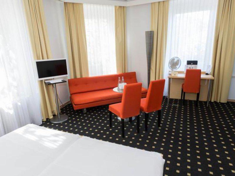 54038EFB66D172897D988617789A0671