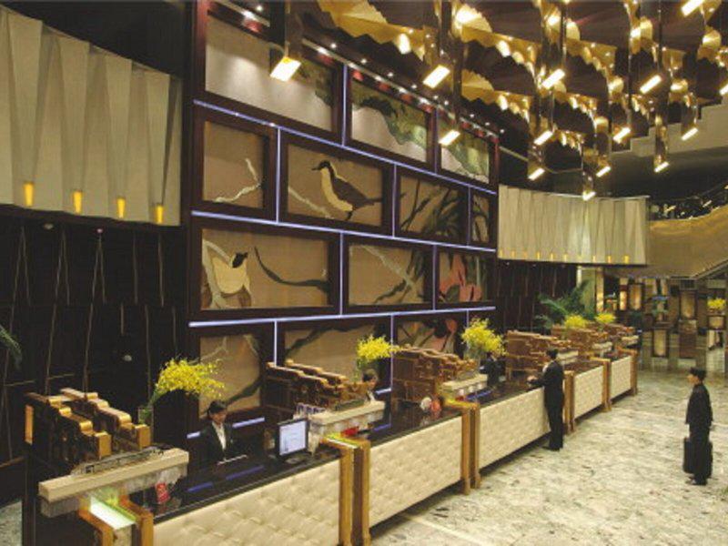 73EE03C68514A3069506647005429F40