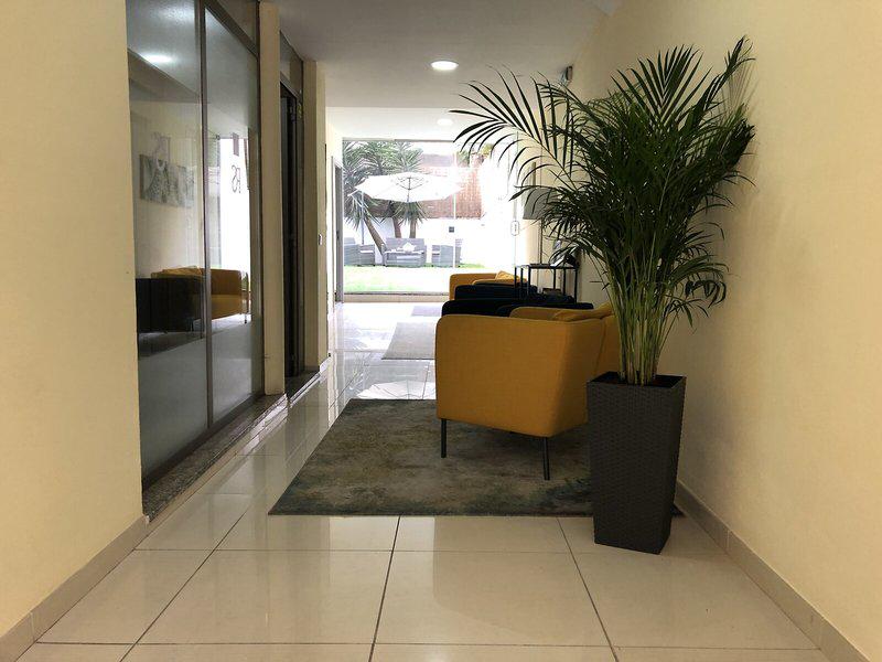 BC2121850E19B0872398F22BFAF59F42