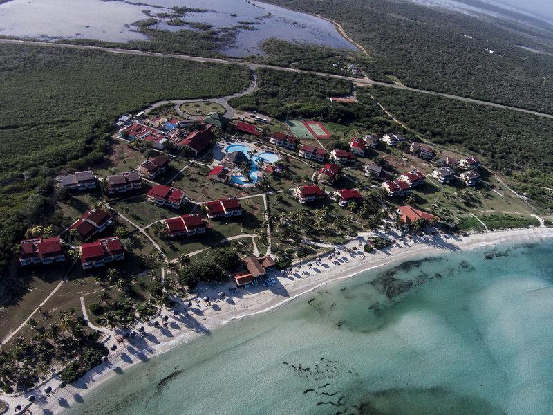 F2E611857BE5DF4B218E6E0DC254FC77