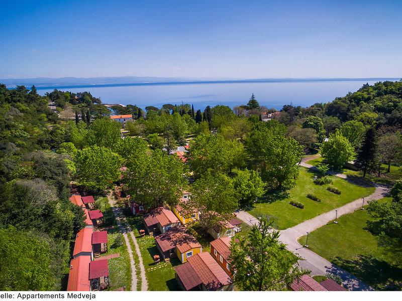 C4FE2B2998EA4063B8DB3665180CCBBD