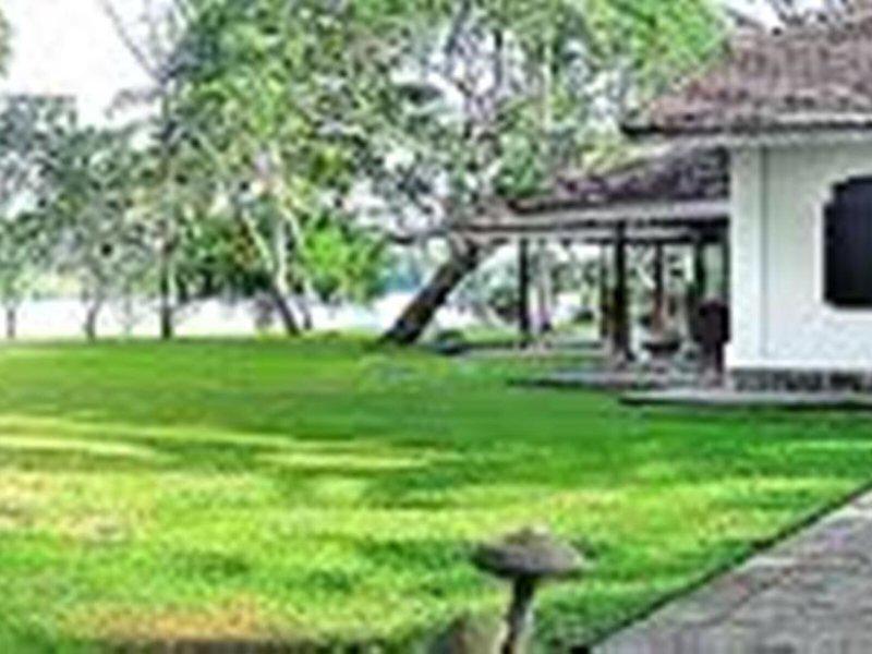 D466F89B32442884D6FD02DAC125E370