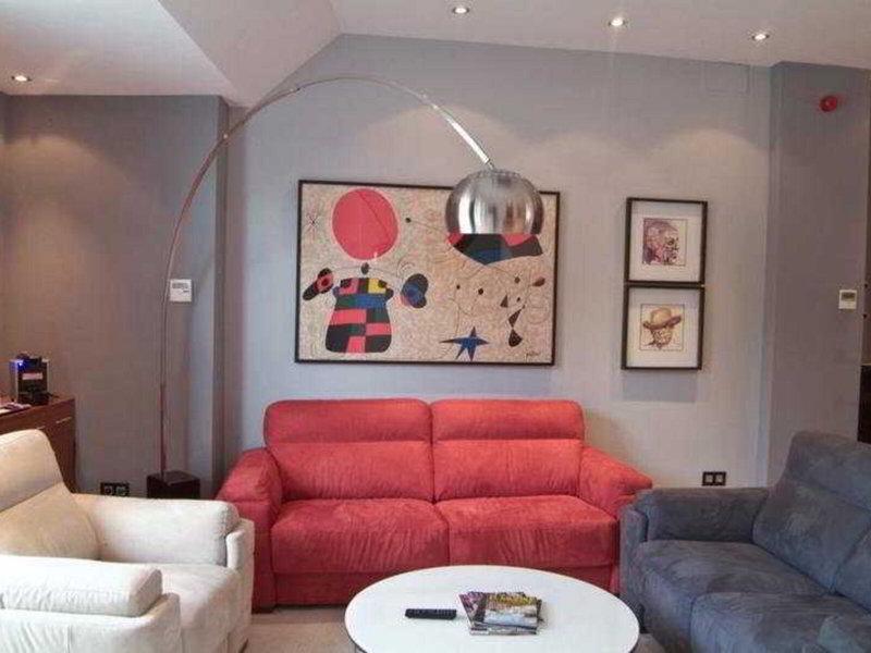 16D0199ECC50AF3001C7FE608C4AE85C