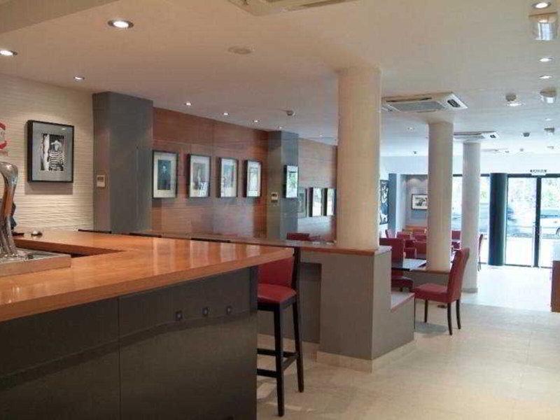 25EAD3A21882F58609538751007FB243