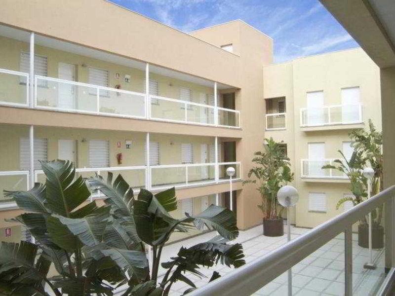 FB67BE4D2901F8CE860587D52EDA327E