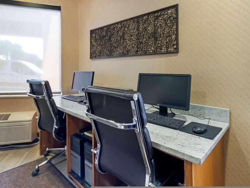 C8ED6F749CD946DF8C4087EFE258841B