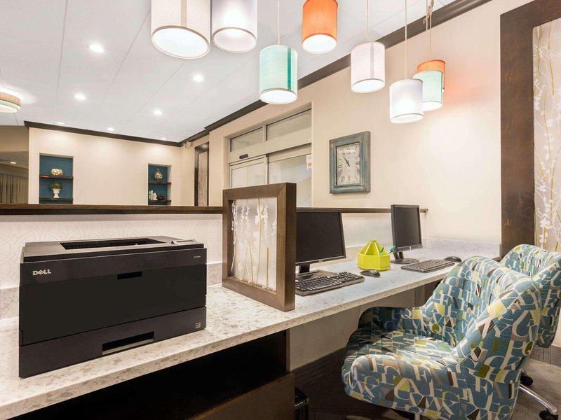 C4B440CFFB7C9B603B1AFE57D2F72643