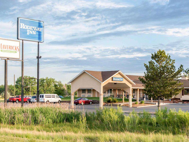 EE9813880375DC19D19DC27B8ABFF281