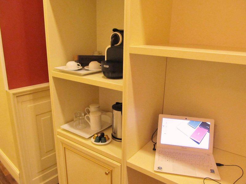 5E494388EDB9B6FAE85FDEA1B9F3F306