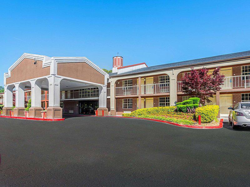 E3A955C35C6C9270717C4A1E8E15B6CB