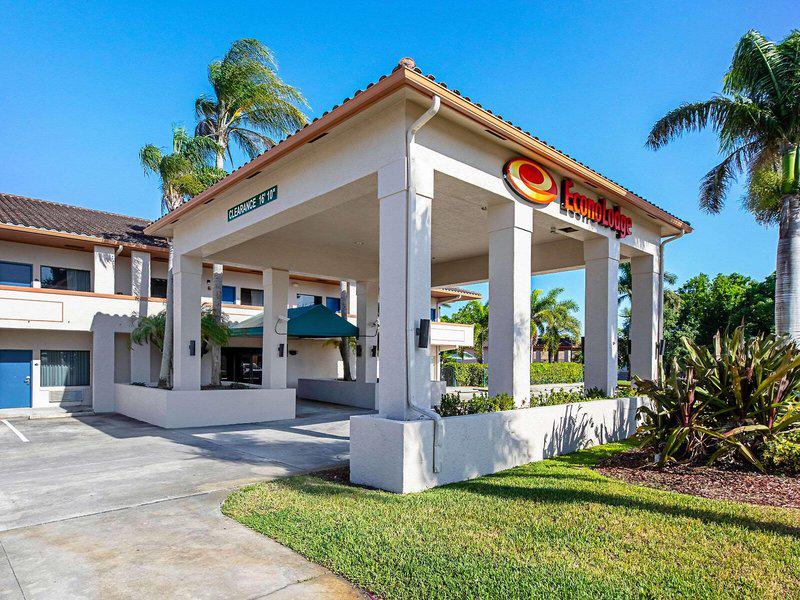 D43D3F844E030175FC59C7FF871B47C9