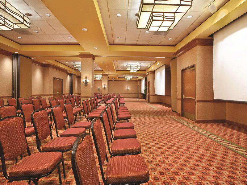 DB233C8760A787D79FC24F2797D8E5EB