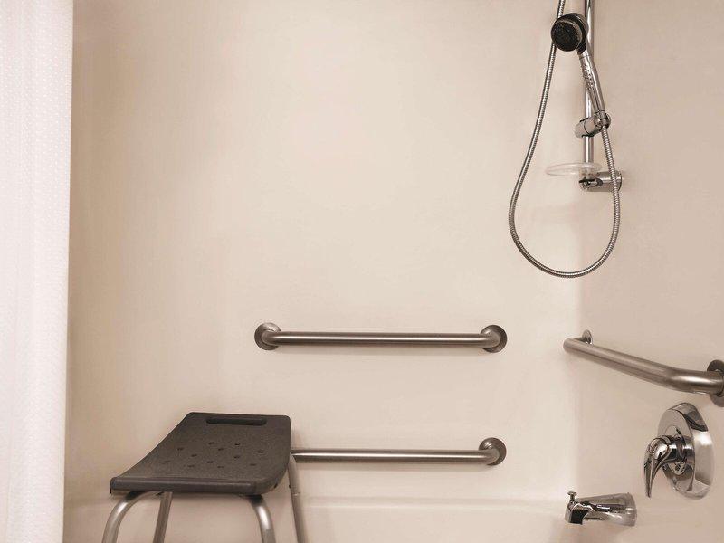 3869DC9E8BB4DABB3D7C1CE54C2FF44A