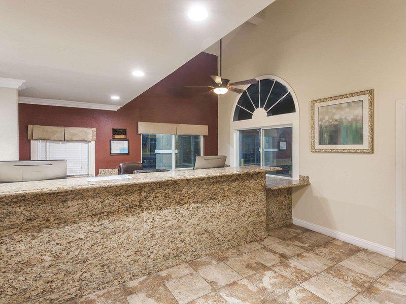 CBF0407BBB4F850A421DE0D0B28CBF90