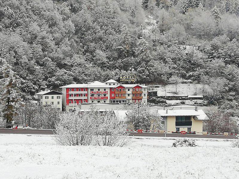 11AA526085B4C76D8437C3335E855395