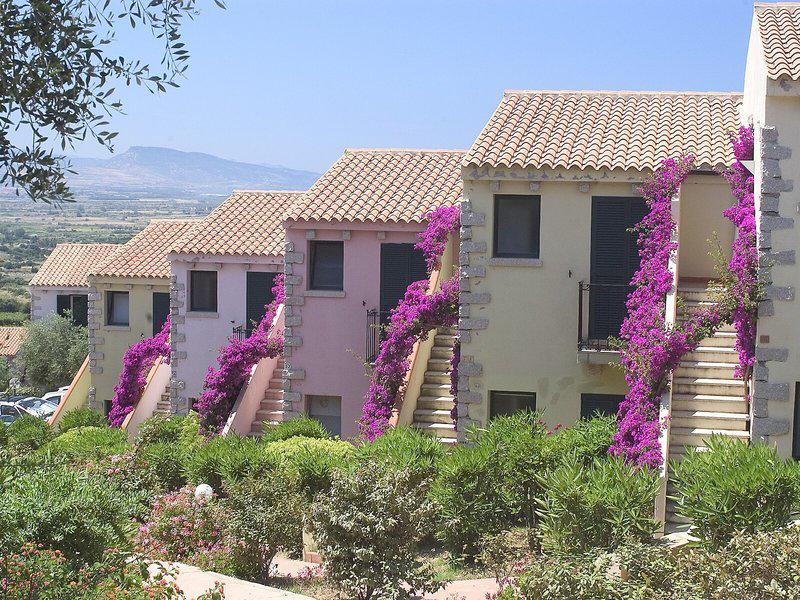 634AFAB81A309D5379D47215B0995C76