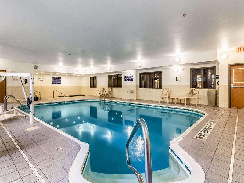 E2D2B3094D1E0CE113252A0B195B6E52