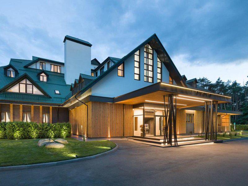 51BC2182CD8FDC5E8BC7268F65BE6D23