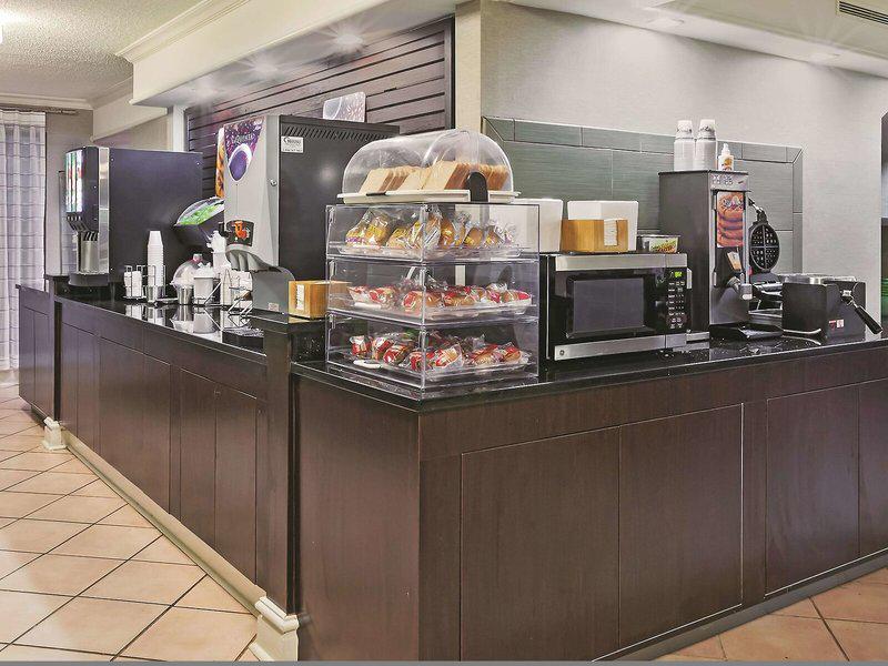 C82CEC34D91BEE98ED4BB8370C6A9BA1