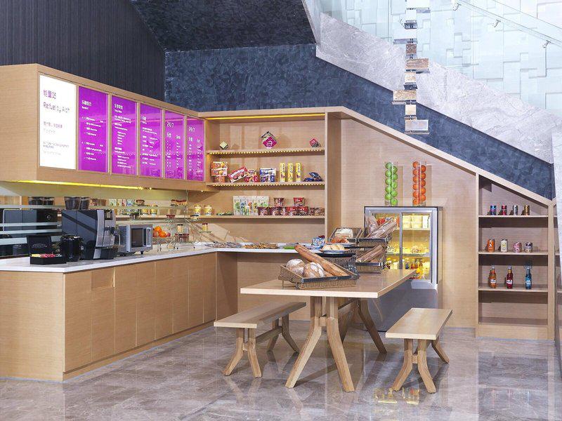 FC8C1A3DD52A64A897A95FDEF3E0C2B2