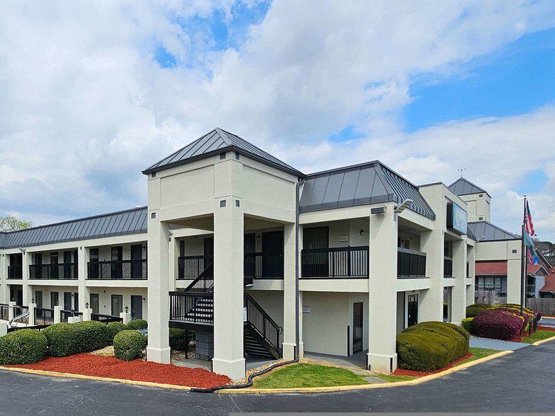 210A71CA76C6249A43C83447D67BF6F7