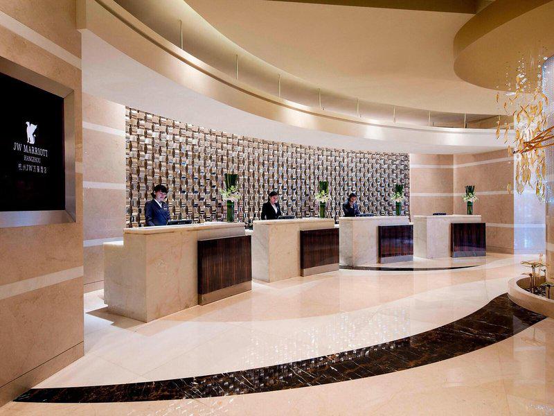 D4A022197716CA453E553CE7C460DE40