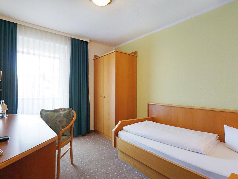 422541B4A23156E0757AFF667A2F1750