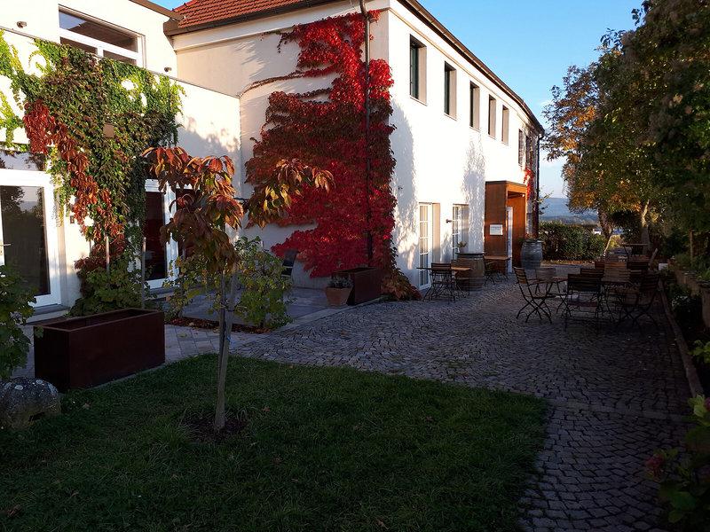 BA8EE169949ED286B538AF95B34668D5