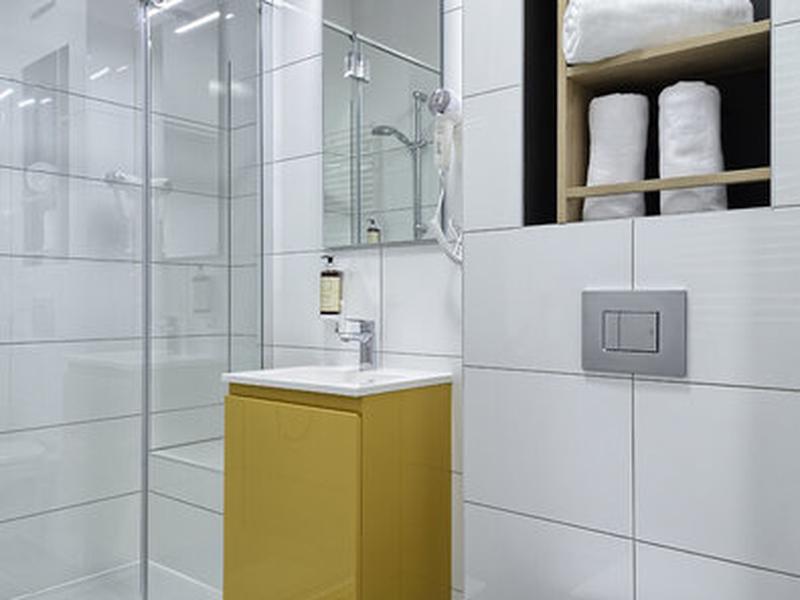 7620CF63FB9392A7D7EA46E781D8C6E8