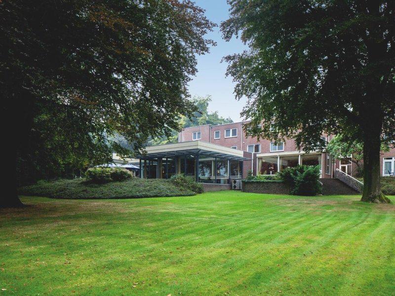 41809C1824E95CDCA58A5B2C1A3641E7